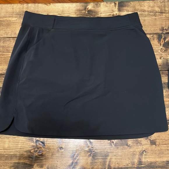 32 Degrees Dresses & Skirts - 32 degrees cool longer tennis skirt POCKETS